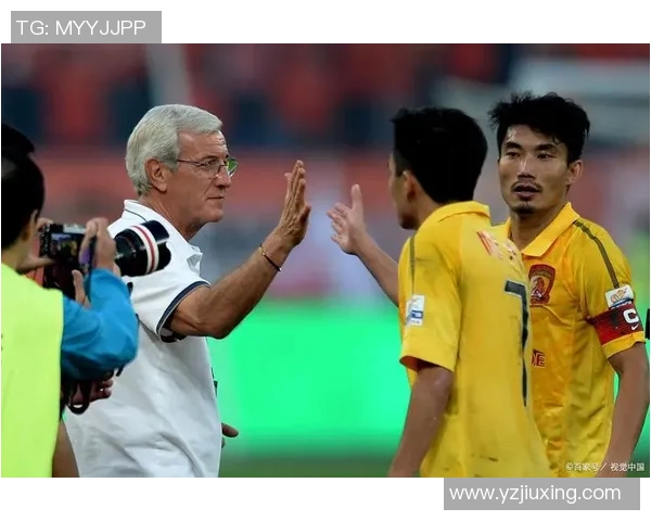 足球明星背后的奋斗与荣耀：那些感人至深的故事与瞬间